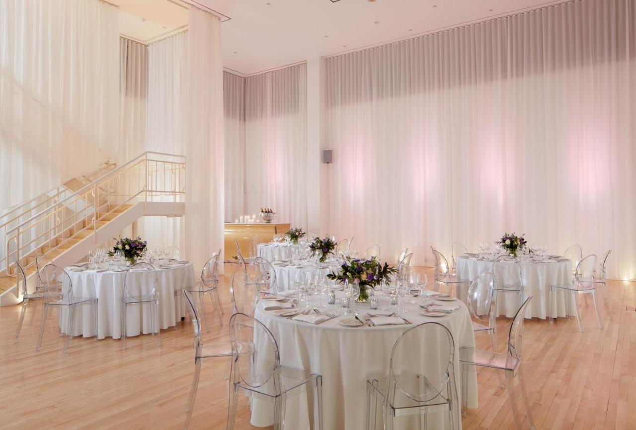 Sanderson Londýn Exteriér fotografie The interior of the ballroom