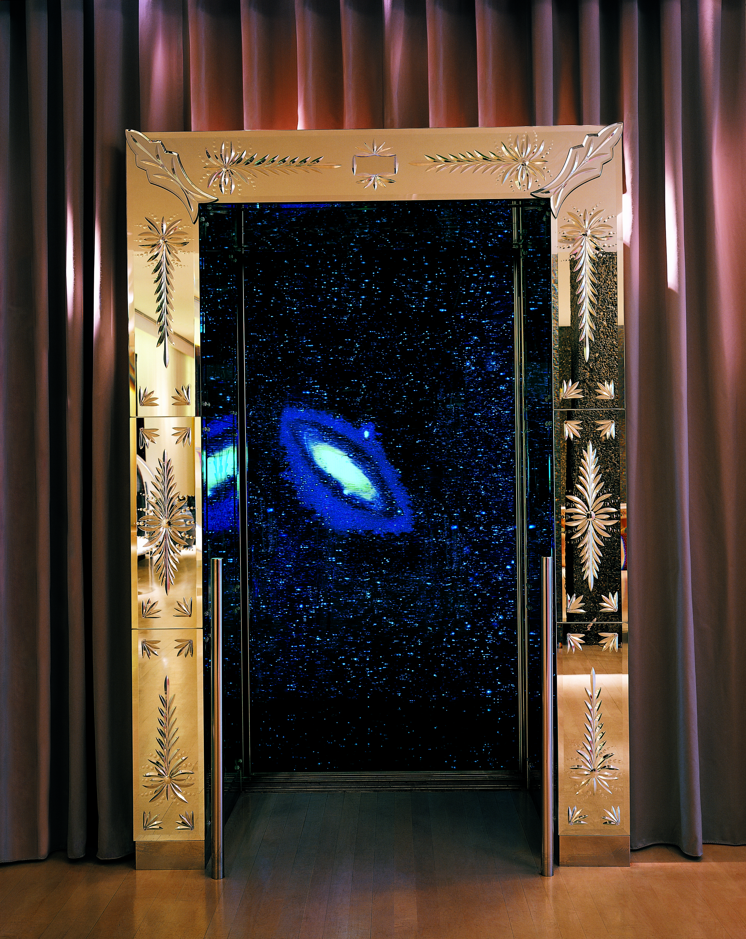Sanderson Londýn Exteriér fotografie The elevator of the hotel